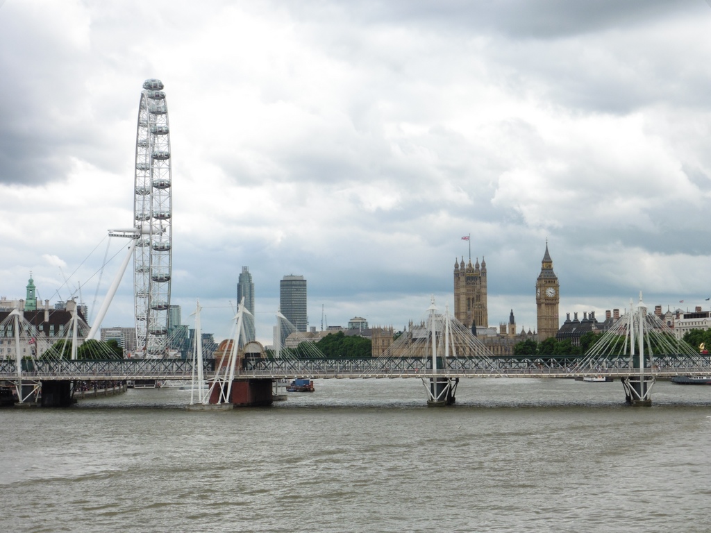 London: London Eye / Big Ben / Houses of Parliament
