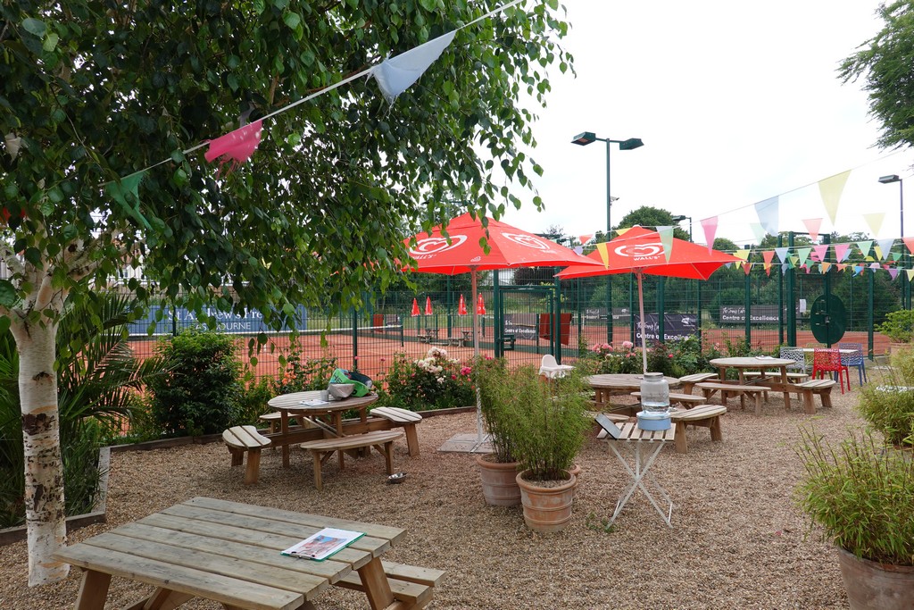 Eastbourne: The Tennis Cafe @ Gildredge Park