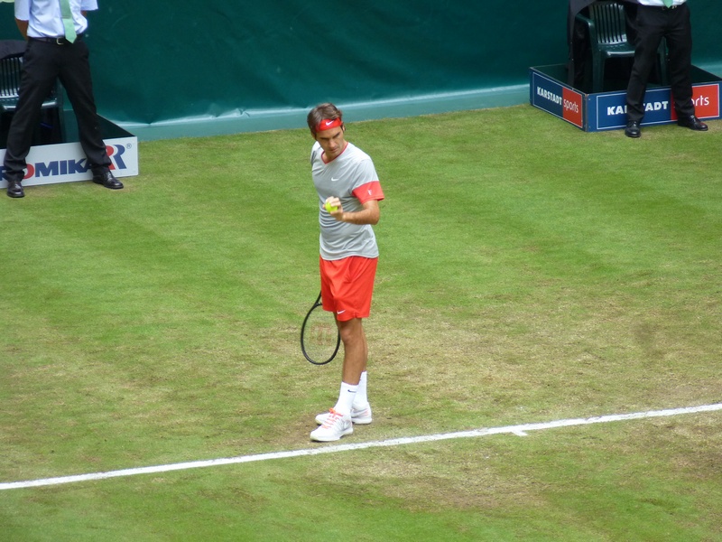 Federer vs. Sousa