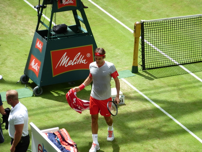 Federer vs. Sousa