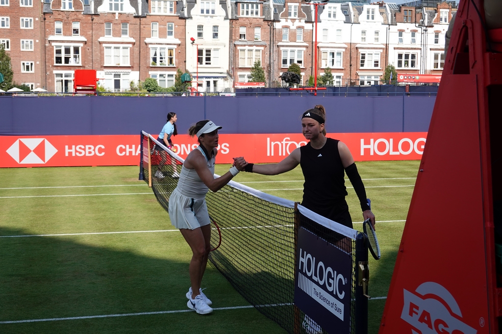 Maria vs. Muchová