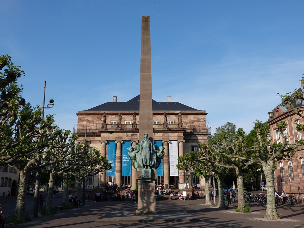 Strasbourg: Opéra de Strasbourg & Monument du Maréchal Leclerc