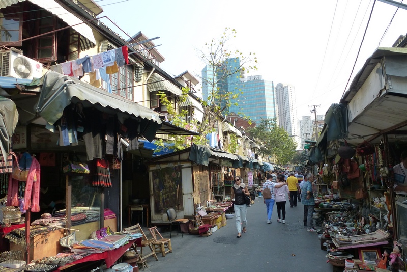 Dongtai Lu Antique Market